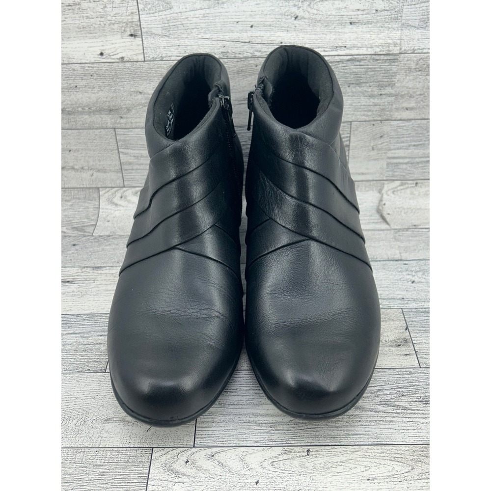 Clarks Collection Black Leather Pleated‎ Ankle Boots Women Sz 8.5M Block Heel - Picture 3 of 13